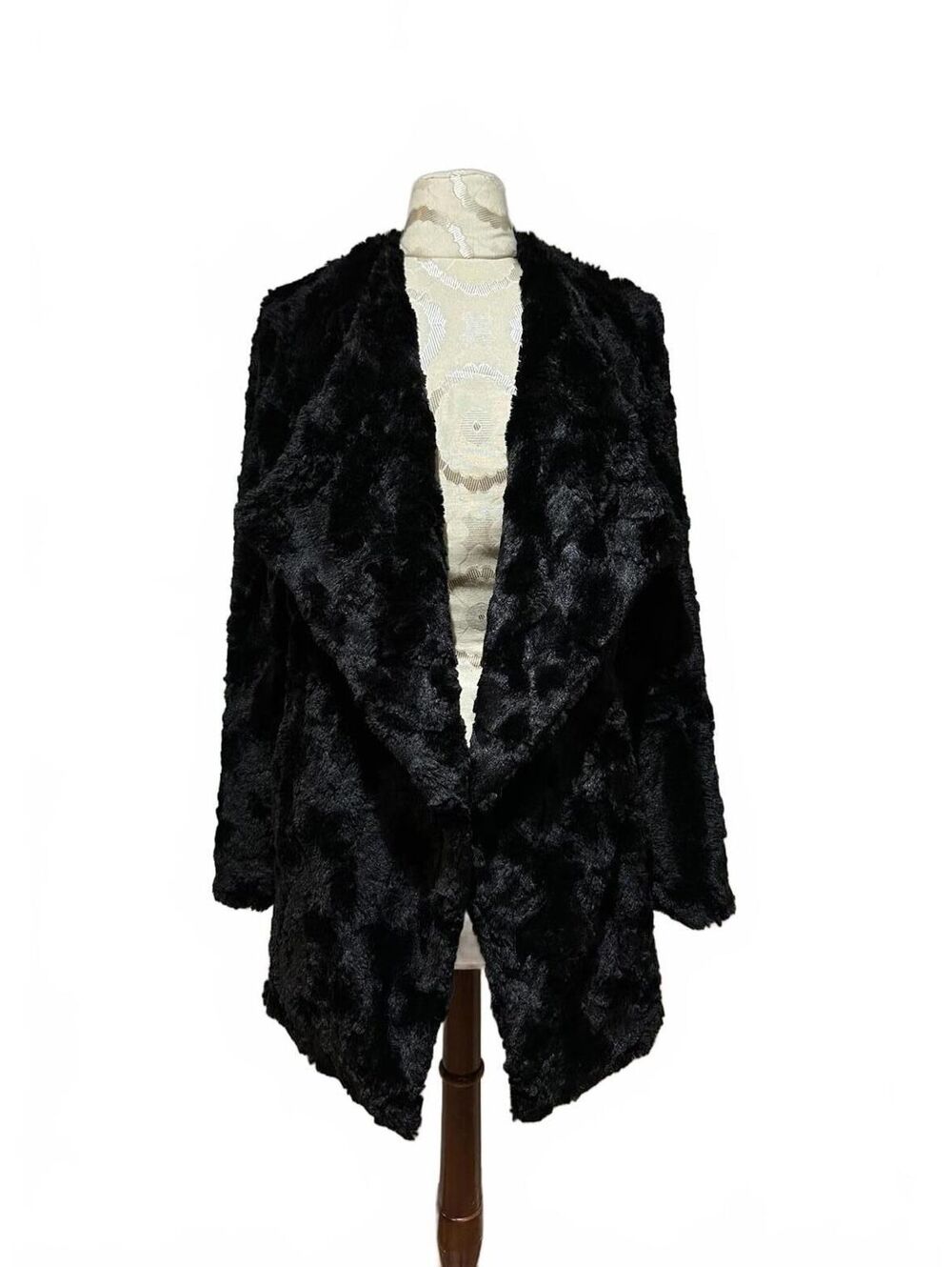 BB Dakota Woman's Faux Fur Coat Black Size M/Lg
